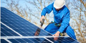 Installation Maintenance Panneaux Solaires Photovoltaïques à Hures-la-Parade